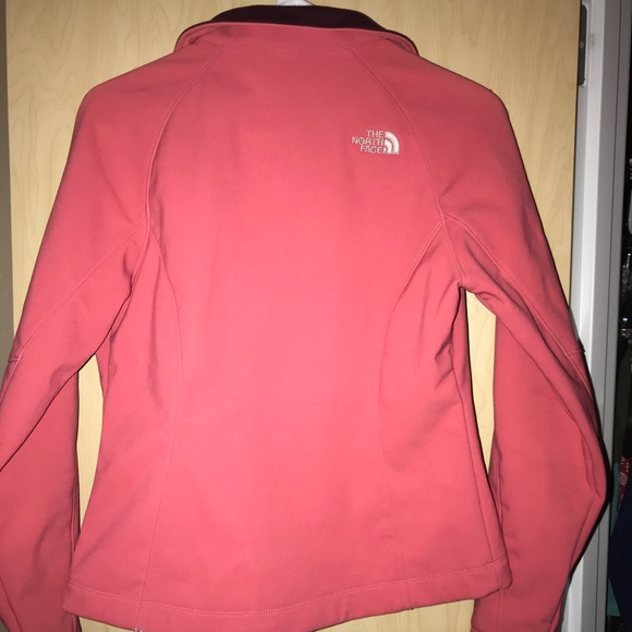 The North Face pink jacket - Picture 2 of 2